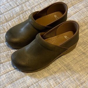 Dansko Olive Green Slip-On Clogs size 41